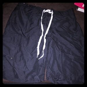 Men’s black Merona lined swim trunks
